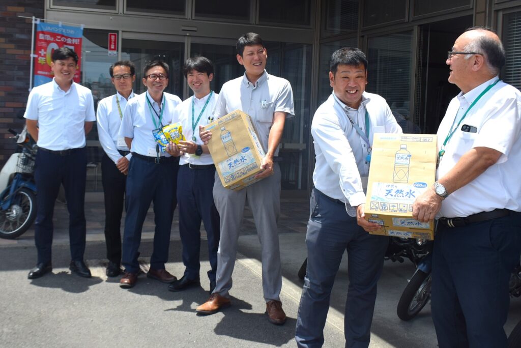 全支所に飲料水や塩分タブレットを配布！